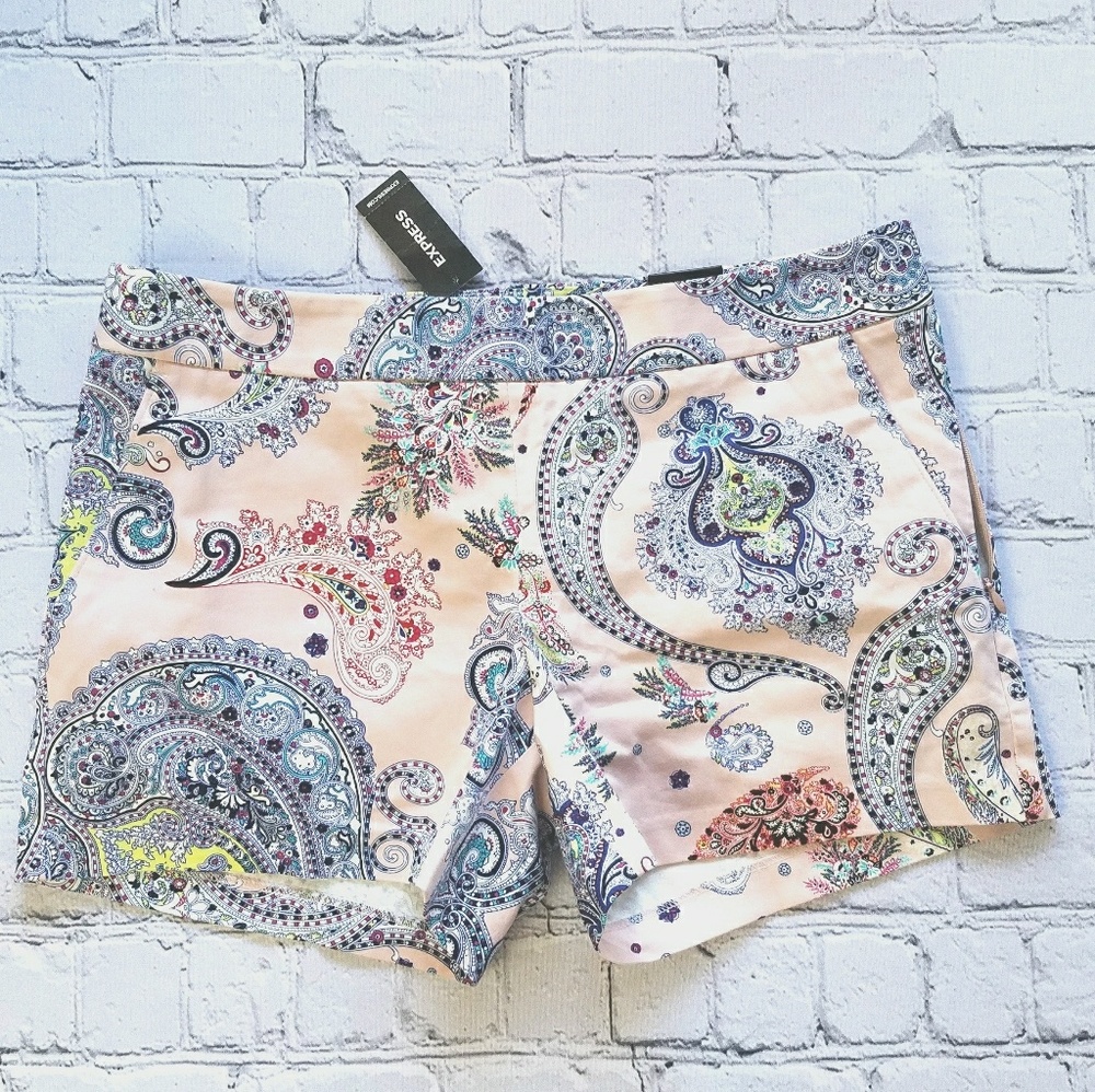 NWT Express Pink Blue Paisley Shorts Sz 4